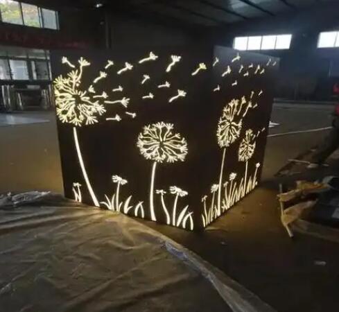 贡嘎耐候钢灯箱